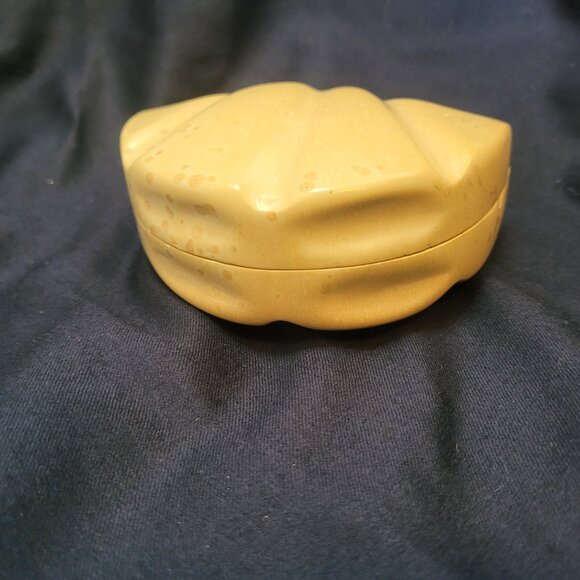 Seashell Trinket Dish ~ Carved Stone ~ Soapstone - Picture 3 of 11